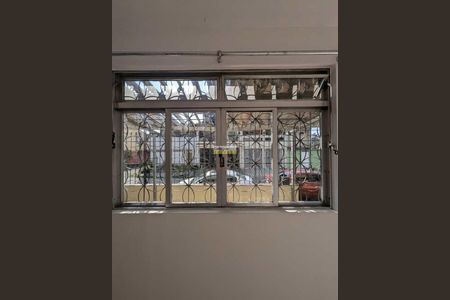 12_photo/94ce1ca87f.3a37fa67e20dd3de-ATLAS-242d2fe9-dcef-448c-af59-7ad3a8696420.jpg de casa à venda com 2 quartos, 84m² em Vila Sao Jorge, São Vicente