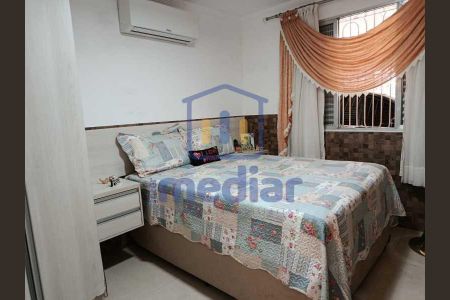 8_photo/94ce1ca8e7.bbd0c06dccd8b6dc-ATLAS-33dd46b9-a032-4043-9d1f-b82be6b79387.jpg de casa à venda com 2 quartos, 72m² em Vila Sao Jorge, São Vicente