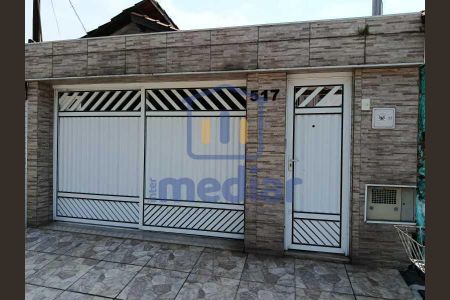 2_photo/94ce1ca8e7.bbd0c06dccd8b6dc-ATLAS-a7c29a1d-a7cb-4364-9faf-17b1249b4522.jpg de casa à venda com 2 quartos, 72m² em Vila Sao Jorge, São Vicente