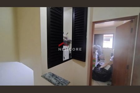 2_photo/94ce1ca92b.b60f5a7682bed42c-ATLAS-1791d566-ecd4-4bfc-86a7-539aa842198d.jpg de casa à venda com 2 quartos, 90m² em Vila Sao Jorge, São Vicente