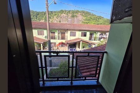 2_photo/94ce1ca92f.72c99cad9401b729-ATLAS-0bab87a9-e77f-4621-96e0-c50b3365af04.jpg de casa à venda com 3 quartos, 94m² em Vila Sao Jorge, São Vicente