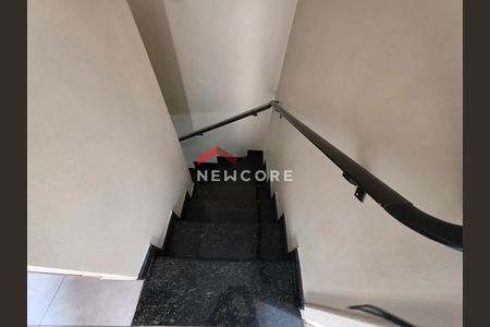 10_photo/94ce1ca92f.72c99cad9401b729-ATLAS-41abcf76-c7d9-4222-a514-94ea0f7bae8e.jpg de casa à venda com 3 quartos, 94m² em Vila Sao Jorge, São Vicente