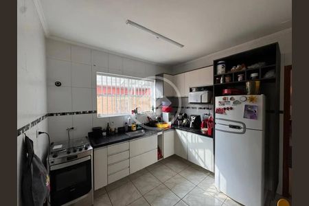 6_photo/94ce1ca9e7.cd6ac7e963e68f71-ATLAS-8ed1e6c3-4ae9-49da-a235-81dee171f885.jpg de casa à venda com 2 quartos, 72m² em Vila Sao Jorge, Santos