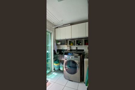 28_photo/94ce1caa1f.2121f4c72a2ba616-ATLAS-e0676c5b-3ef6-420d-a2d1-4d8d945e1350.jpg de casa à venda com 3 quartos, 172m² em Vila Sao Jorge, Santos