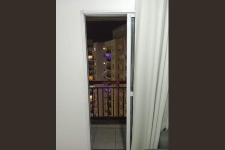 3_photo/94ce1caf1b.8cbbc6e43ead3576-ATLAS-5d3ad9d5-211a-49c8-b3ae-b0a46a86bc24.jpg de apartamento à venda com 2 quartos, 49m² em Vila Sao Jorge, São Vicente