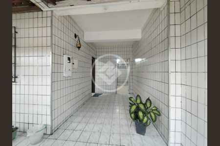 4_photo/94ce1cb1e9.d41ccc6539b5b4b0-ATLAS-165f3875-075d-40b7-ae24-1a9a48a1ce71.jpg de casa à venda com 2 quartos, 123m² em Vila Voturuá, São Vicente