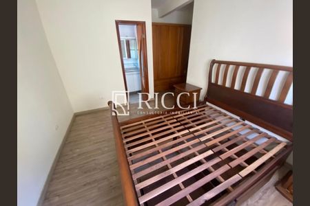 9_photo/94ce1cb76b.5eb6c96eefa31cae-ATLAS-c91e5d11-793c-45fa-8643-2e80fc81a99f.jpg de casa à venda com 3 quartos, 136m² em Vila Valenca, São Vicente