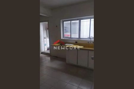 4_photo/94ce1cbd59.8a706a3c1c8a5b40-ATLAS-3b4a7309-1a4d-4979-b36b-0bf9a4af7a5d.jpg de casa à venda com 4 quartos, 200m² em Centro, São Vicente