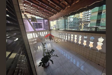 4_photo/94ce1cbde9.a095ebe9a9b9d05b-ATLAS-b67c2178-e502-42e4-bf0b-0afea19a204d.jpg de casa à venda com 3 quartos, 144m² em Centro, São Vicente