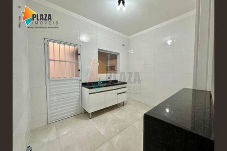 6_photo/94ce1d064b.909254934d82e063-ATLAS-7a48af08-6827-4e65-8372-96d48d6958c8.jpg de casa para alugar com 3 quartos, 129m² em Canto do Forte, Praia Grande