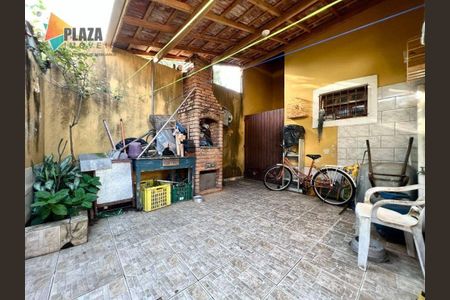 5_photo/94ce1d07d9.c06c3c5dbfc3661b-ATLAS-2cdae0a2-1b03-4fe4-9320-c0f4786301f9.jpg de casa à venda com 2 quartos, 79m² em Canto do Forte, Praia Grande