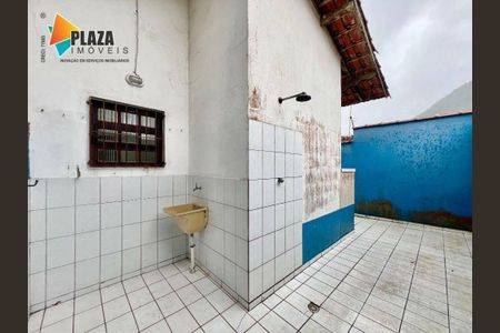 28_photo/94ce1d07fb.4b5f5827c7f3d090-ATLAS-e6d9116b-9c49-4675-ba7b-db76f5846949.jpg de casa à venda com 2 quartos, 67m² em Canto do Forte, Praia Grande