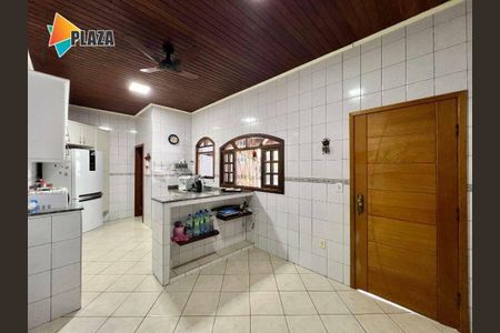 8_photo/94ce1d0813.6c623372c172fc17-ATLAS-a6d1a7a0-8e48-4b13-8cf4-9a9a483bd052.jpg de casa à venda com 2 quartos, 57m² em Canto do Forte, Praia Grande