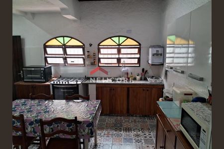 22_photo/94ce1d0847.0aa27c9c25da381e-ATLAS-1b5a4e69-7bcf-473e-b54e-49464856ce51.jpg de casa à venda com 4 quartos, 200m² em Canto do Forte, Praia Grande