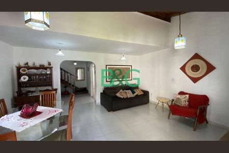 10_photo/94ce1d0847.0aa27c9c25da381e-ATLAS-3b93e54b-9f6b-4ff3-b038-a6d30d68e181.jpg de casa à venda com 4 quartos, 200m² em Canto do Forte, Praia Grande