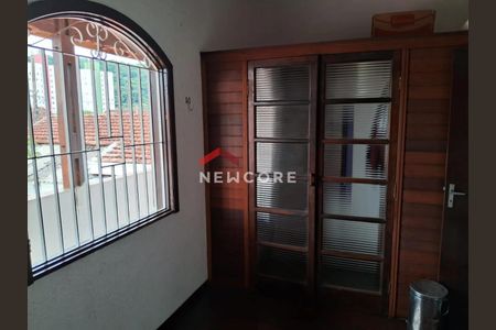 13_photo/94ce1d0847.0aa27c9c25da381e-ATLAS-c2f3c34d-8062-4d8b-bbaa-2d46d347d646.jpg de casa à venda com 4 quartos, 200m² em Canto do Forte, Praia Grande