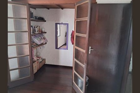 4_photo/94ce1d0847.6c5c93e045adfc60-ATLAS-13ad55ba-97bb-40d6-8848-2eea3cba2e39.jpg de casa à venda com 5 quartos, 200m² em Canto do Forte, Praia Grande