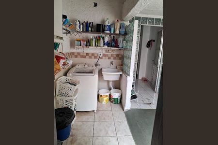 4_photo/94ce1d0847.6c5c93e045adfc60-ATLAS-4e16d81b-1dc6-4b46-89ba-b70cf1022011.jpg de casa à venda com 5 quartos, 200m² em Canto do Forte, Praia Grande