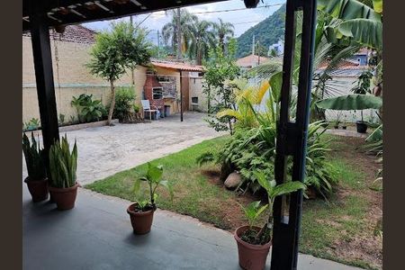 10_photo/94ce1d0847.6c5c93e045adfc60-ATLAS-5cd048c4-fe08-4e1c-813f-47ca3744a3b2.jpg de casa à venda com 5 quartos, 200m² em Canto do Forte, Praia Grande