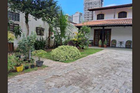 8_photo/94ce1d0847.6c5c93e045adfc60-ATLAS-66a3d57a-d3b3-4dd4-a374-0beb47e6fca3.jpg de casa à venda com 5 quartos, 200m² em Canto do Forte, Praia Grande