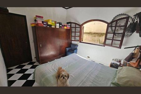 5_photo/94ce1d0857.7a84f7ff2c106b4f-ATLAS-ad72faa1-4722-49cc-a355-18bd7002f2d3.jpg de casa à venda com 3 quartos, 165m² em Canto do Forte, Praia Grande