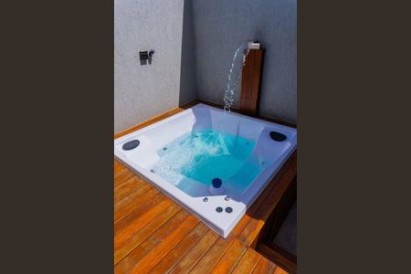 8_photo/94ce1d0877.80a7f3f1b00bd23a-ATLAS-46197f2f-bb89-4c5e-8f93-b698a3eeafe8.jpg de casa à venda com 2 quartos, 75m² em Canto do Forte, Praia Grande