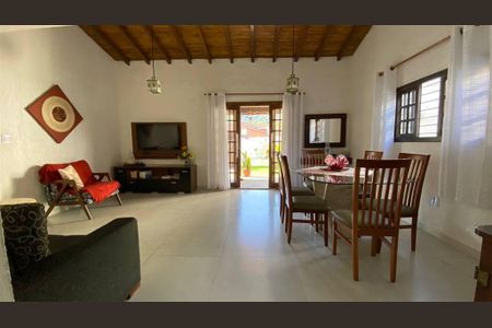 6_photo/94ce1d0893.3949eb60e8e65e7a-ATLAS-5ac76f31-abf3-4bac-878b-bf54d7aa2b18.jpg de casa à venda com 5 quartos, 200m² em Canto do Forte, Praia Grande