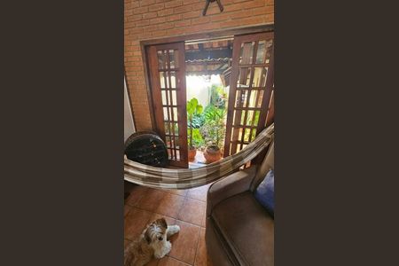 13_photo/94ce1d08f1.7afcace885c8310e-ATLAS-41fa8e5d-84bb-49fe-a444-b7301f5d49f7.jpg de casa à venda com 3 quartos, 165m² em Canto do Forte, Praia Grande