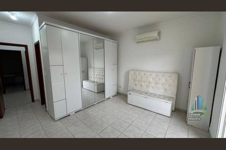 12_photo/94ce1d08f3.2a31a181cf98d50c-ATLAS-e2be57d4-82fb-4580-86a3-994647ed2207.jpg de casa à venda com 2 quartos, 107m² em Canto do Forte, Praia Grande