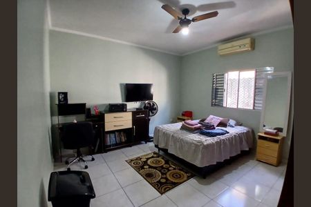 9_photo/94ce1d0903.b7afec13c8c84584-ATLAS-2869aed1-b0ae-458e-becc-f5bbb4d93f54.jpg de casa à venda com 4 quartos, 290m² em Canto do Forte, Praia Grande