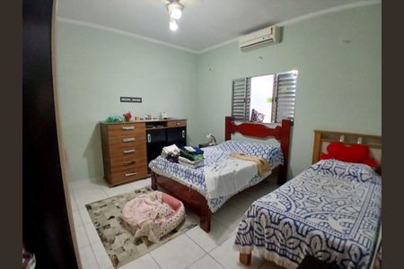 6_photo/94ce1d0903.b7afec13c8c84584-ATLAS-2add8cd7-6ef5-496b-836b-94cd4dbb86eb.jpg de casa à venda com 4 quartos, 290m² em Canto do Forte, Praia Grande