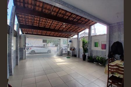 4_photo/94ce1d0903.b7afec13c8c84584-ATLAS-4827c4b0-87f7-43e6-801a-6122fcbc9cc4.jpg de casa à venda com 4 quartos, 290m² em Canto do Forte, Praia Grande