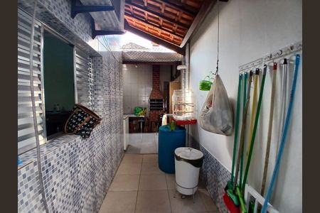 2_photo/94ce1d0903.b7afec13c8c84584-ATLAS-6f8eaa30-417e-46c2-8fbf-0083cf97e01c.jpg de casa à venda com 4 quartos, 290m² em Canto do Forte, Praia Grande