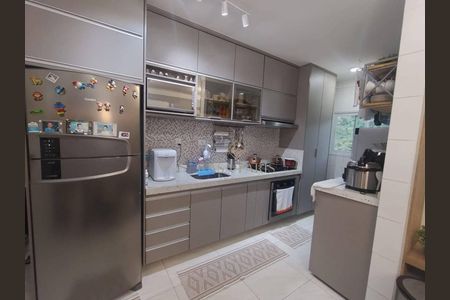 10_photo/94ce1d0925.6d125a0254f376eb-ATLAS-cce29dcf-b894-406d-b3ce-11b3da32b5af.jpg de apartamento à venda com 2 quartos, 67m² em Canto do Forte, Praia Grande