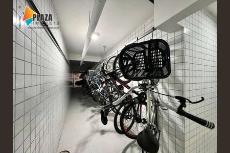 27_photo/94ce1d0977.7dc84492937d7309-ATLAS-c4cb89a0-da8e-4d47-8207-aacf033ea7cb.jpg de apartamento à venda com 1 quarto, 69m² em Canto do Forte, Praia Grande