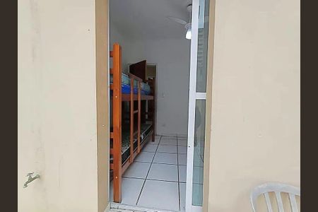 4_photo/94ce1d09c3.5564e16b2c01dcfa-ATLAS-1a39a3b2-a96d-4d49-89b5-46635e3ffce3.jpg de casa à venda com 5 quartos, 300m² em Canto do Forte, Praia Grande