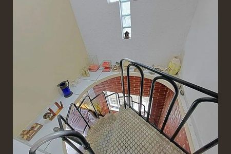 9_photo/94ce1d09c3.5564e16b2c01dcfa-ATLAS-33318e47-3b00-404f-a106-158d1e9d554d.jpg de casa à venda com 5 quartos, 300m² em Canto do Forte, Praia Grande