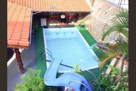 25_photo/94ce1d09c3.5564e16b2c01dcfa-ATLAS-c6a654db-fe2f-4783-aca4-55400cf2cbf6.jpg de casa à venda com 5 quartos, 300m² em Canto do Forte, Praia Grande