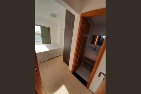 18_photo/94ce1d09c3.bc35a52cd2cf338c-ATLAS-c65fb66d-7889-4546-bcb3-ed2484af7b6d.jpg de apartamento à venda com 3 quartos, 130m² em Canto do Forte, Praia Grande