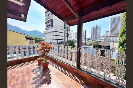 43_photo/94ce1d09cf.5f442c436abea341-ATLAS-57e63a28-144d-488f-bc7b-9e7b0288ec7a.jpg de casa à venda com 3 quartos, 266m² em Canto do Forte, Praia Grande