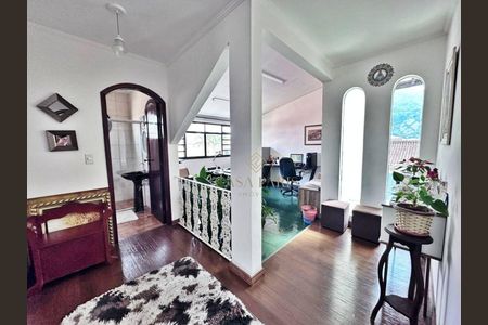 23_photo/94ce1d09cf.5f442c436abea341-ATLAS-a7b081d6-de4a-49e0-8f5e-a504e605837e.jpg de casa à venda com 3 quartos, 266m² em Canto do Forte, Praia Grande