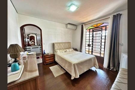 40_photo/94ce1d09cf.5f442c436abea341-ATLAS-be8ab5d2-6bc5-4fd8-ba2e-7eea9de939f8.jpg de casa à venda com 3 quartos, 266m² em Canto do Forte, Praia Grande