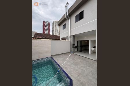 4_photo/94ce1d09d3.edf2212802869f81-ATLAS-9aac7a94-9cfd-4c31-925f-e133e08d1cd6.jpg de casa à venda com 3 quartos, 130m² em Canto do Forte, Praia Grande