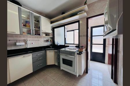 5_photo/94ce1d0a31.7139e301fdfa62cc-ATLAS-d40ef399-1378-4306-b07b-e5a65a59acb2.jpg de apartamento à venda com 3 quartos, 100m² em Canto do Forte, Praia Grande