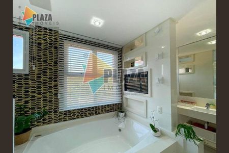 25_photo/94ce1d0a6f.c1a1d0f936cd99aa-ATLAS-95ad5dea-42e0-465e-b85f-9c09d228487b.jpg de apartamento à venda com 3 quartos, 249m² em Canto do Forte, Praia Grande