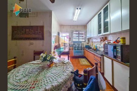 31_photo/94ce1d0a75.ebb41021d59c8723-ATLAS-810d705e-882d-4aa1-97b7-c75b4e480df8.jpg de apartamento à venda com 3 quartos, 275m² em Canto do Forte, Praia Grande