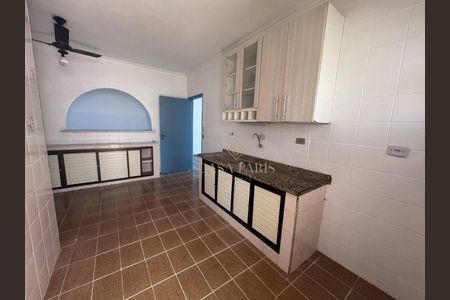 10_photo/94ce1d0a8f.f2c957e26cfd0f90-ATLAS-aa96578c-d910-4a8b-b0b0-f8b4dd5f5a20.jpg de apartamento à venda com 2 quartos, 110m² em Canto do Forte, Praia Grande