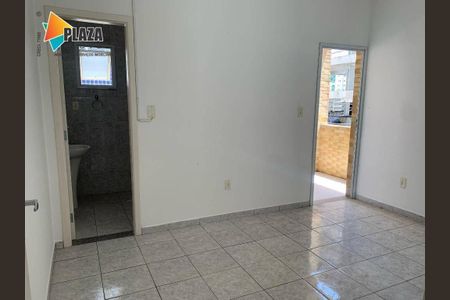 20_photo/94ce1d0bc3.ba97ac63d5ac1cb4-ATLAS-4b8f3ff9-808e-46b5-8e3a-4cd8e2b54c38.jpg de casa à venda com 2 quartos, 73m² em Canto do Forte, Praia Grande