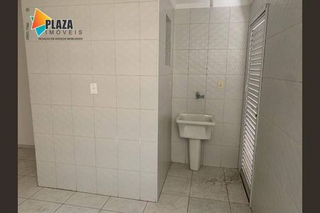 7_photo/94ce1d0bc3.ba97ac63d5ac1cb4-ATLAS-ec0b7f3e-b093-469a-8f75-0a35e96d7856.jpg de casa à venda com 2 quartos, 73m² em Canto do Forte, Praia Grande