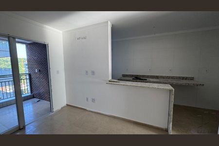 34_photo/94ce1d0be3.49c40a4e0c1b1036-ATLAS-baaa03d8-c50e-4762-a57f-4bc3bc6e27f3.jpg de casa à venda com 3 quartos, 104m² em Canto do Forte, Praia Grande